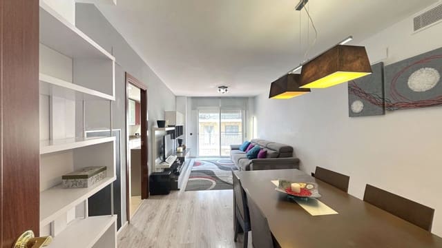 4 sovrum Lägenhet till salu i Tarragona stad - 135 000 € (Ref: 9988221)
