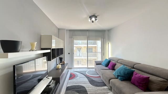 4 sovrum Lägenhet till salu i Tarragona stad - 135 000 € (Ref: 9988221)