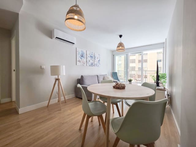 2 bedroom Apartment for sale in Perchel Norte, Málaga city - € 385,000 (Ref: 9988223)