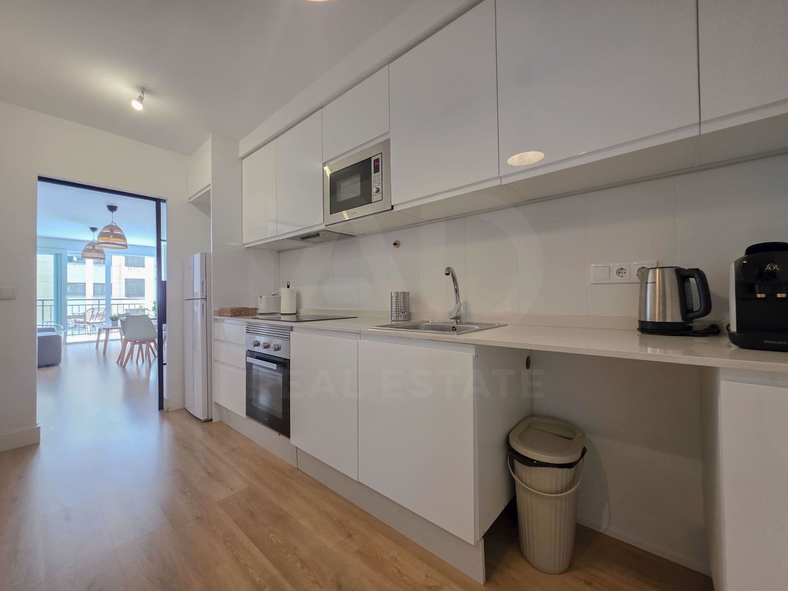 2 bedroom Apartment for sale in Malaga city - € 385,000 (Ref: 9988223)