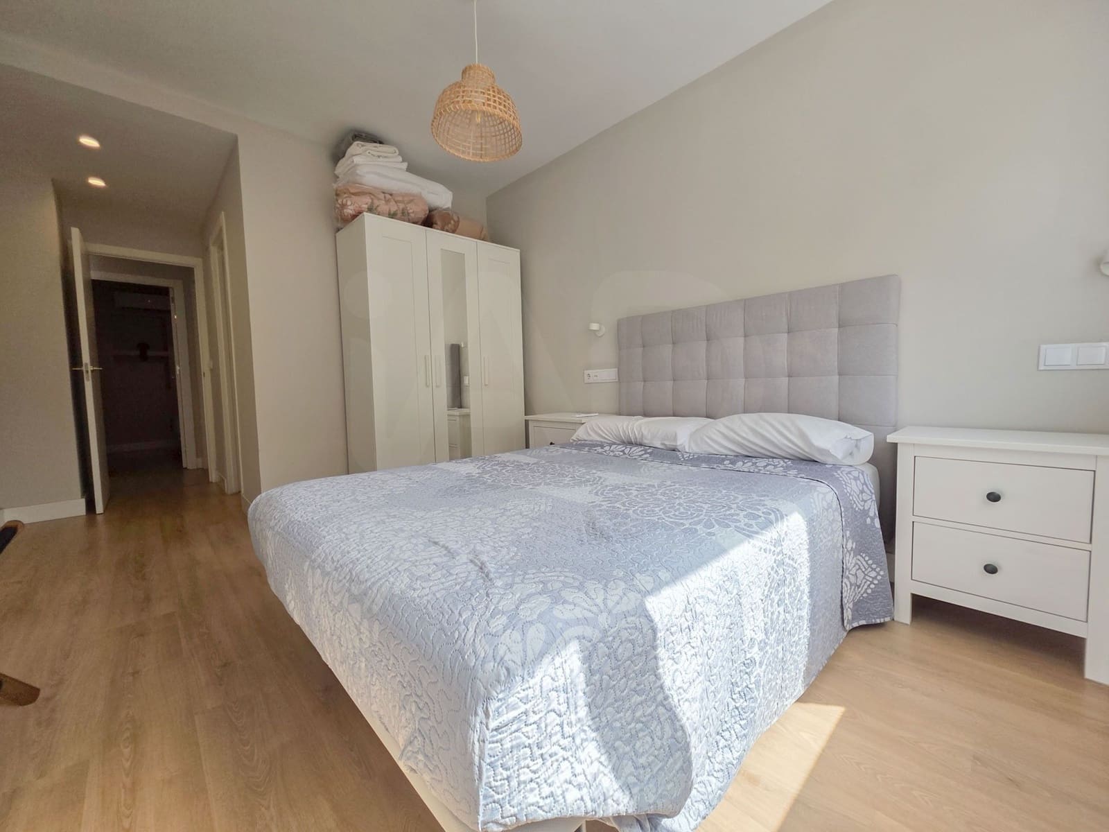 2 bedroom Apartment for sale in Malaga city - € 385,000 (Ref: 9988223)