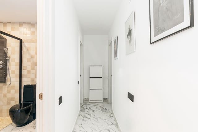 6 soverom Villa til salgs i Tarragona by - € 465 000 (Ref: 9988224)