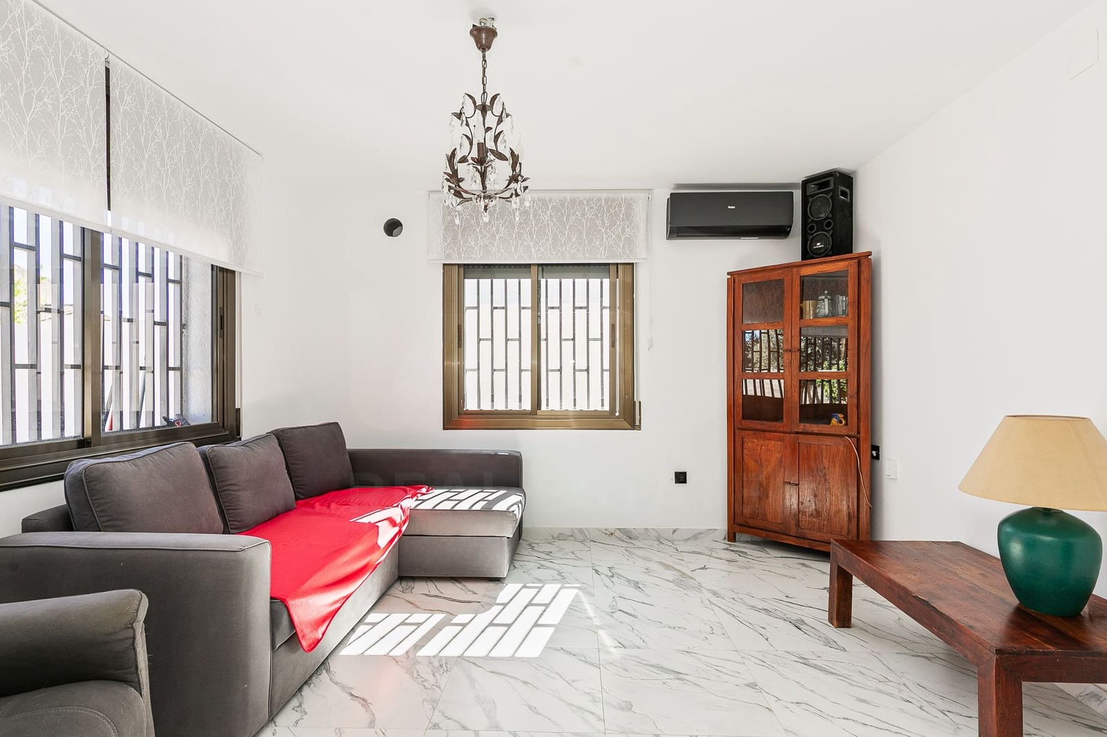 6 soverom Villa til salgs i Tarragona by - € 465 000 (Ref: 9988224)