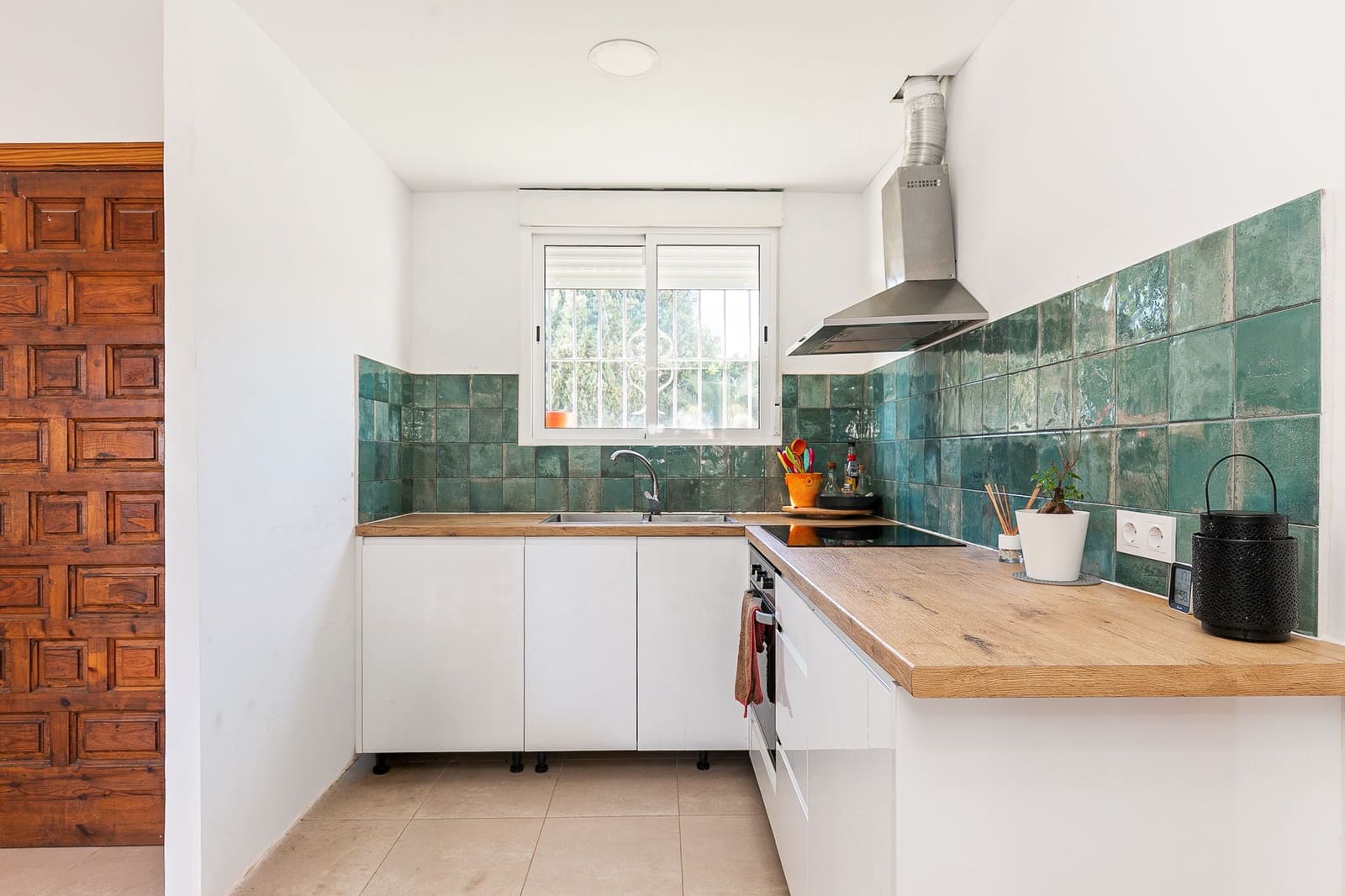 6 soverom Villa til salgs i Tarragona by - € 465 000 (Ref: 9988224)