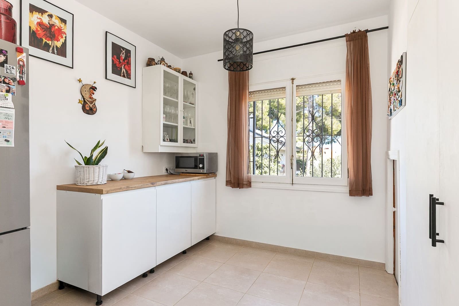 6 soverom Villa til salgs i Tarragona by - € 465 000 (Ref: 9988224)