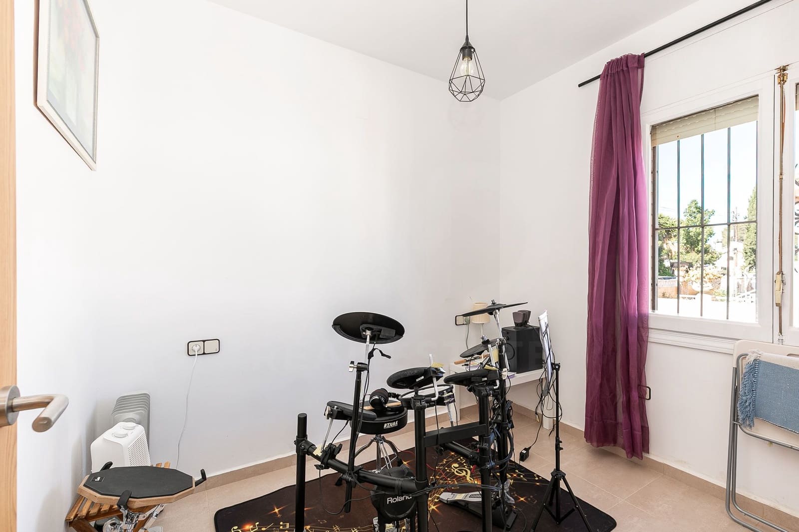 6 soverom Villa til salgs i Tarragona by - € 465 000 (Ref: 9988224)