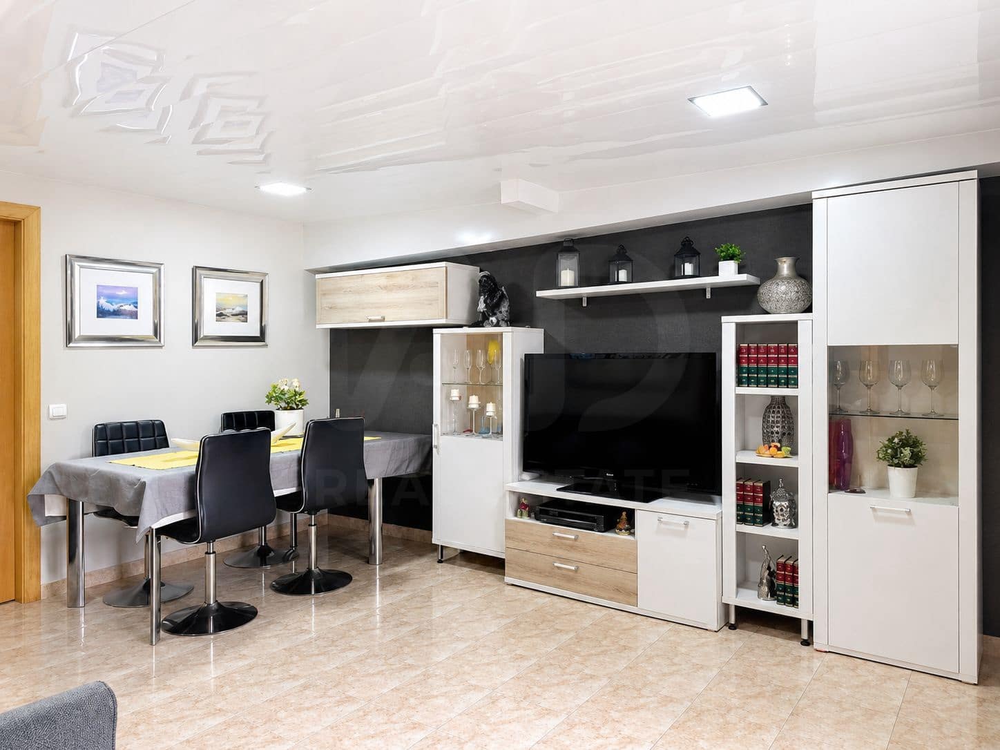 4 slaapkamer Rijtjeshuis te koop in Tarragona stad met zwembad garage - € 379.000 (Ref: 9988225)