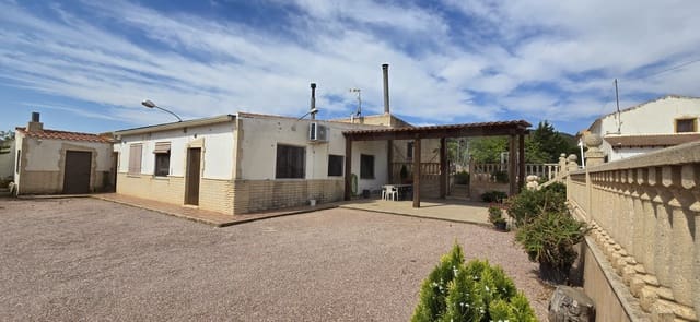 5 soveværelse Finca/Landehus til salg i Raspay, Yecla med garage - € 300.000 (Ref: 9988226)