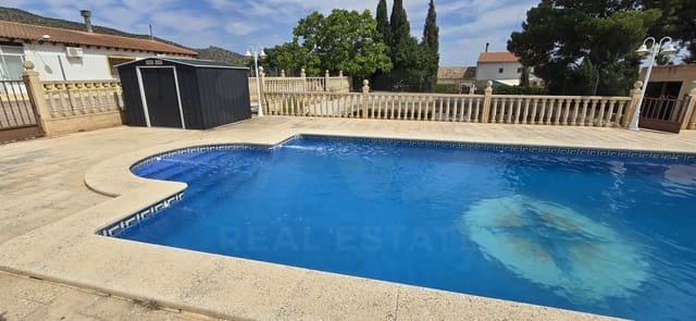5 soveværelse Finca/Landehus til salg i Raspay, Yecla med garage - € 300.000 (Ref: 9988226)