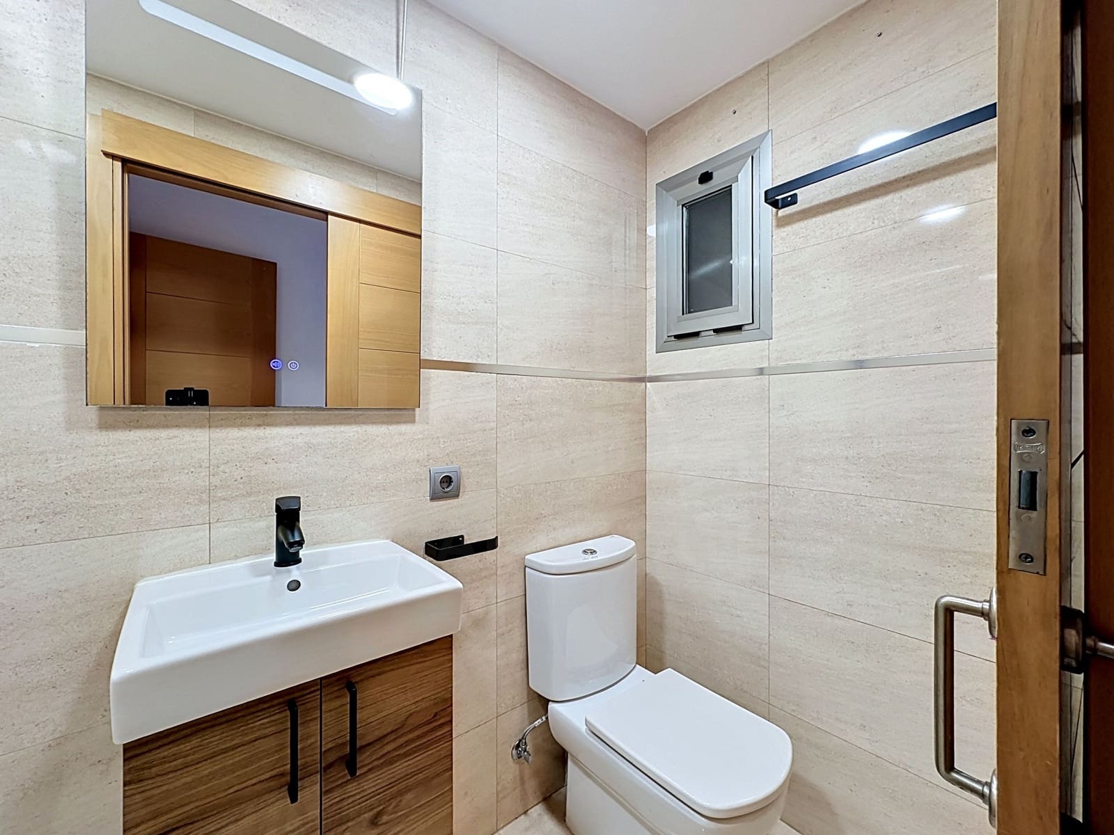 3 makuuhuone Huoneisto myytävänä paikassa Alcudia - 460 000 € (Ref: 9988227)
