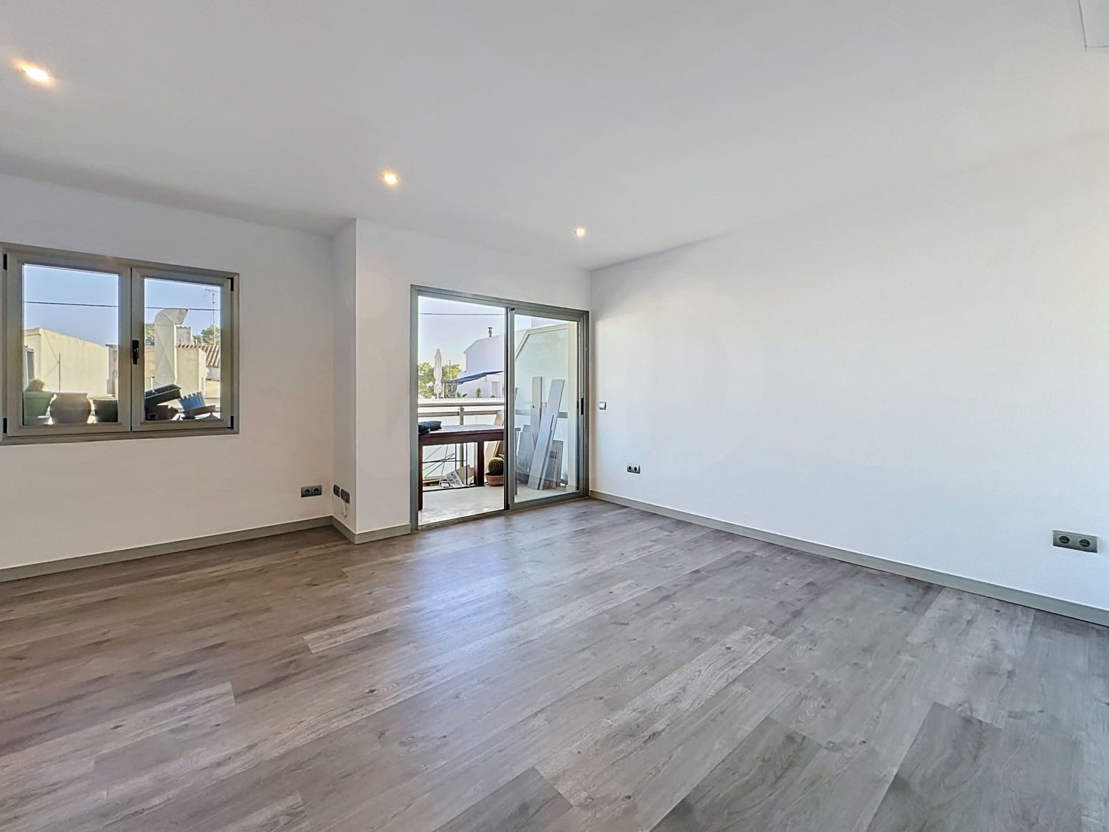3 makuuhuone Huoneisto myytävänä paikassa Alcudia - 460 000 € (Ref: 9988227)