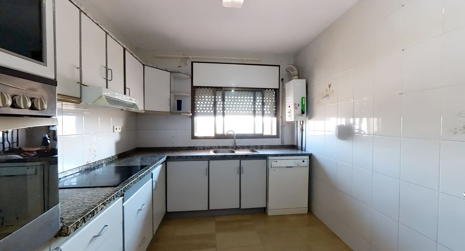 4 sovrum Hus till salu i Tarragona stad med garage - 279 000 € (Ref: 9988228)