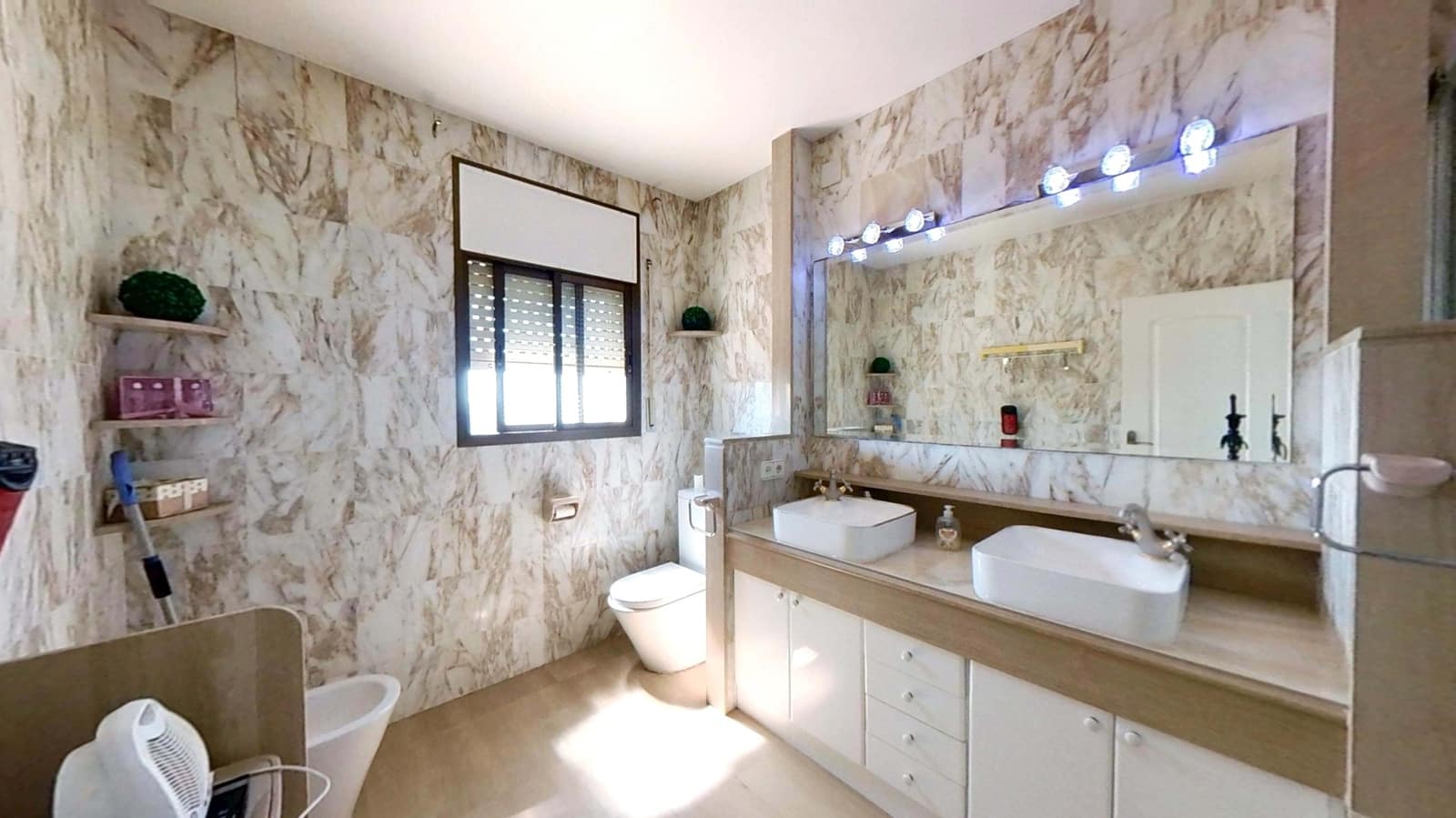 4 sovrum Hus till salu i Tarragona stad med garage - 279 000 € (Ref: 9988228)