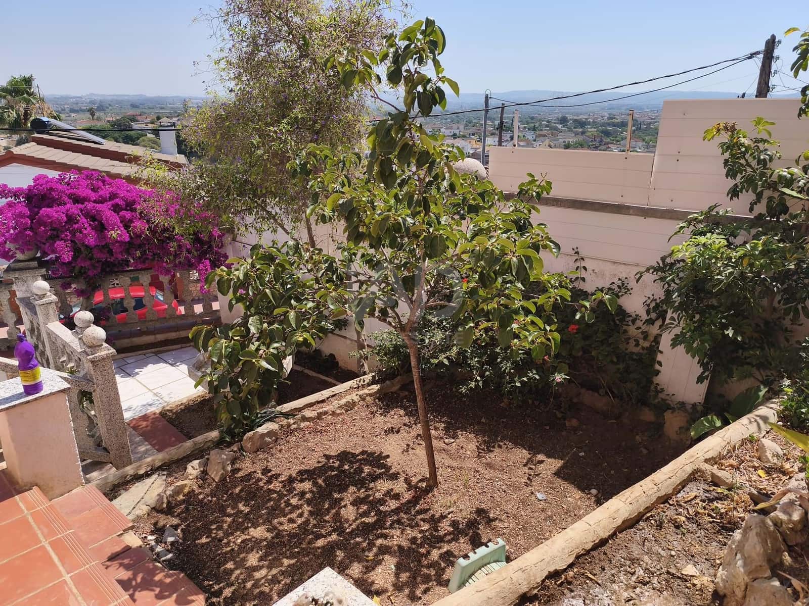 4 sovrum Hus till salu i Tarragona stad med garage - 279 000 € (Ref: 9988228)