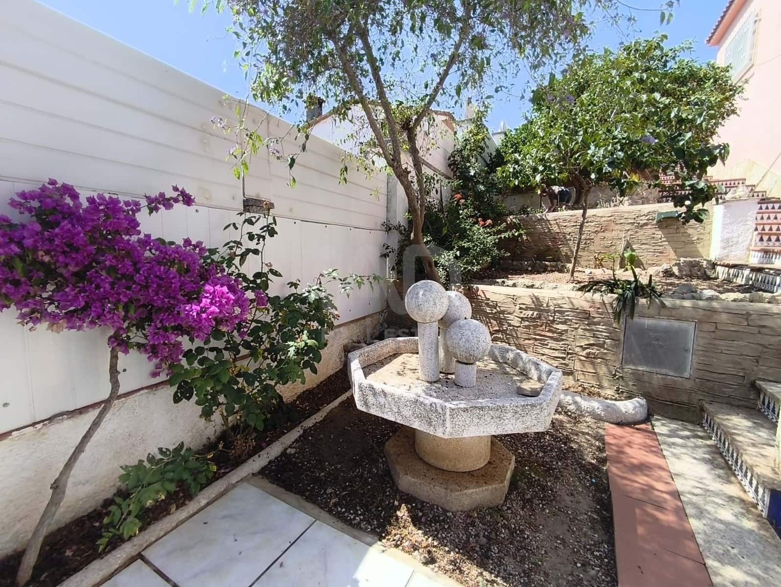 4 sovrum Hus till salu i Tarragona stad med garage - 279 000 € (Ref: 9988228)