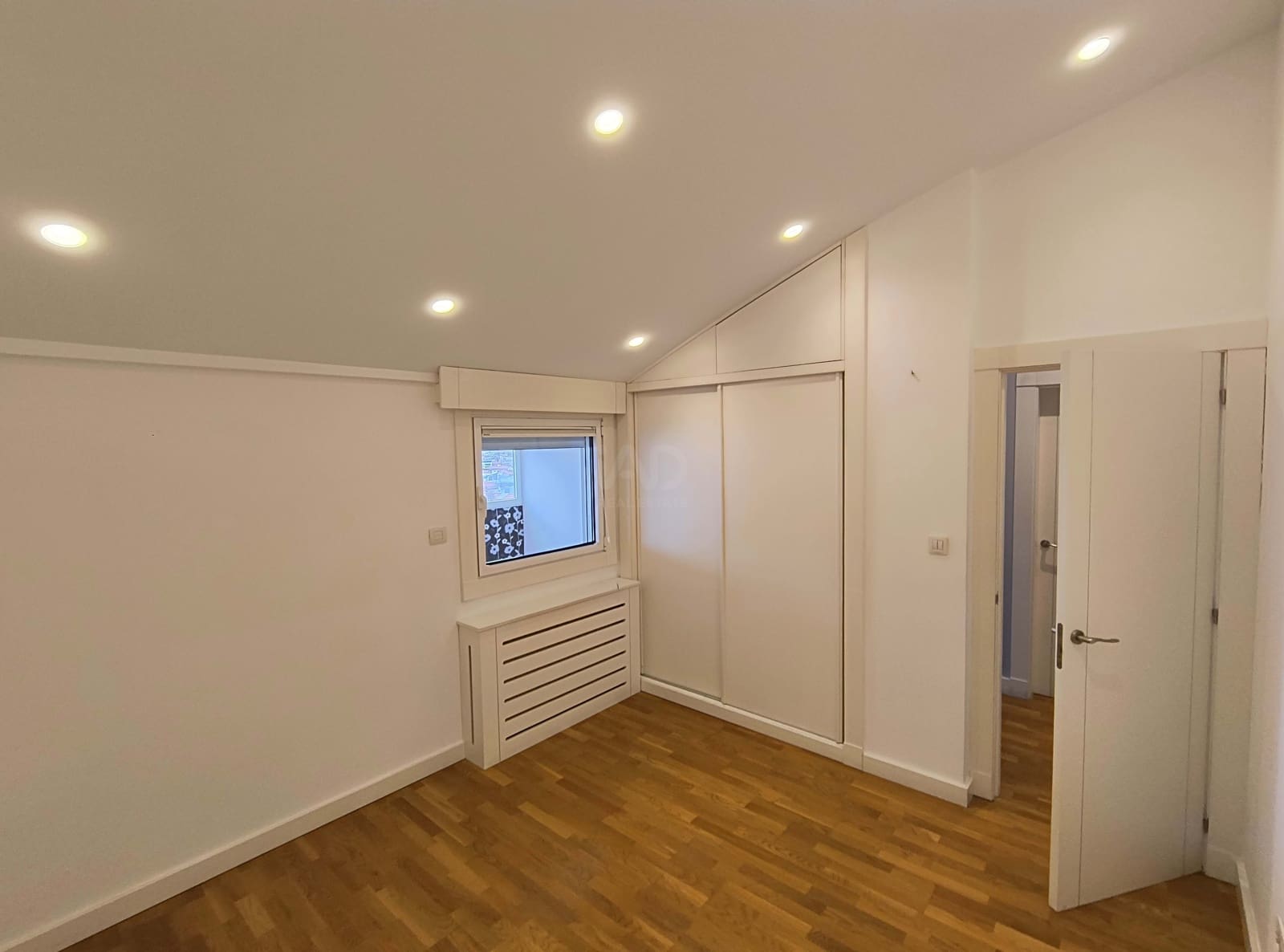 2 sypialnia Penthouse na sprzedaż w Miasto Pontevedra - 625 000 € (Ref: 9988229)