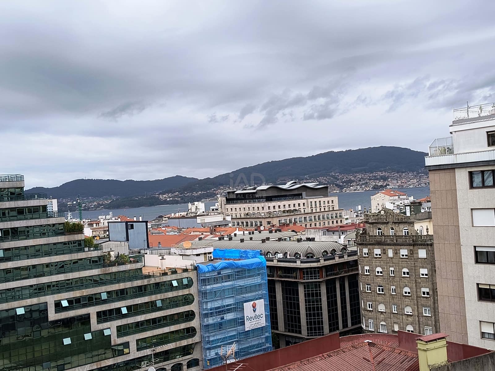2 sypialnia Penthouse na sprzedaż w Miasto Pontevedra - 625 000 € (Ref: 9988229)