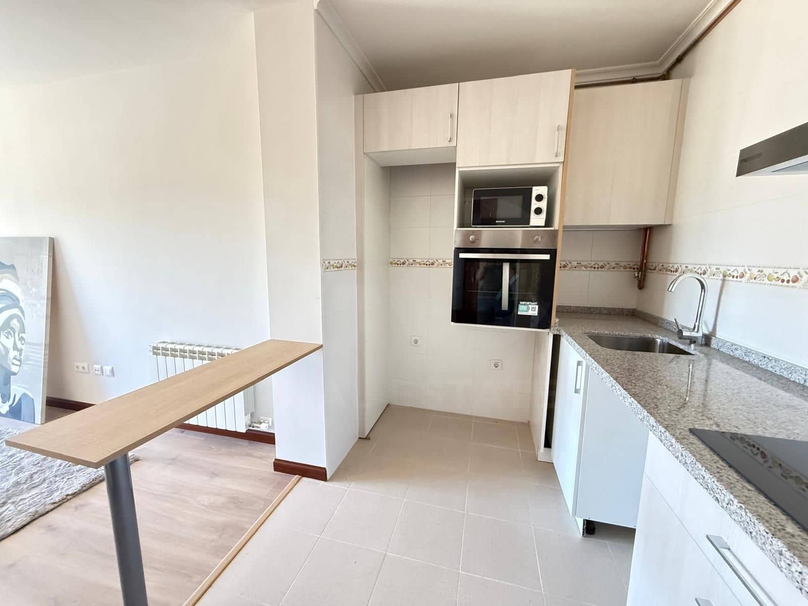 3 sypialnia Apartament na sprzedaż w Miasto Leon z garażem - 99 000 € (Ref: 9988236)