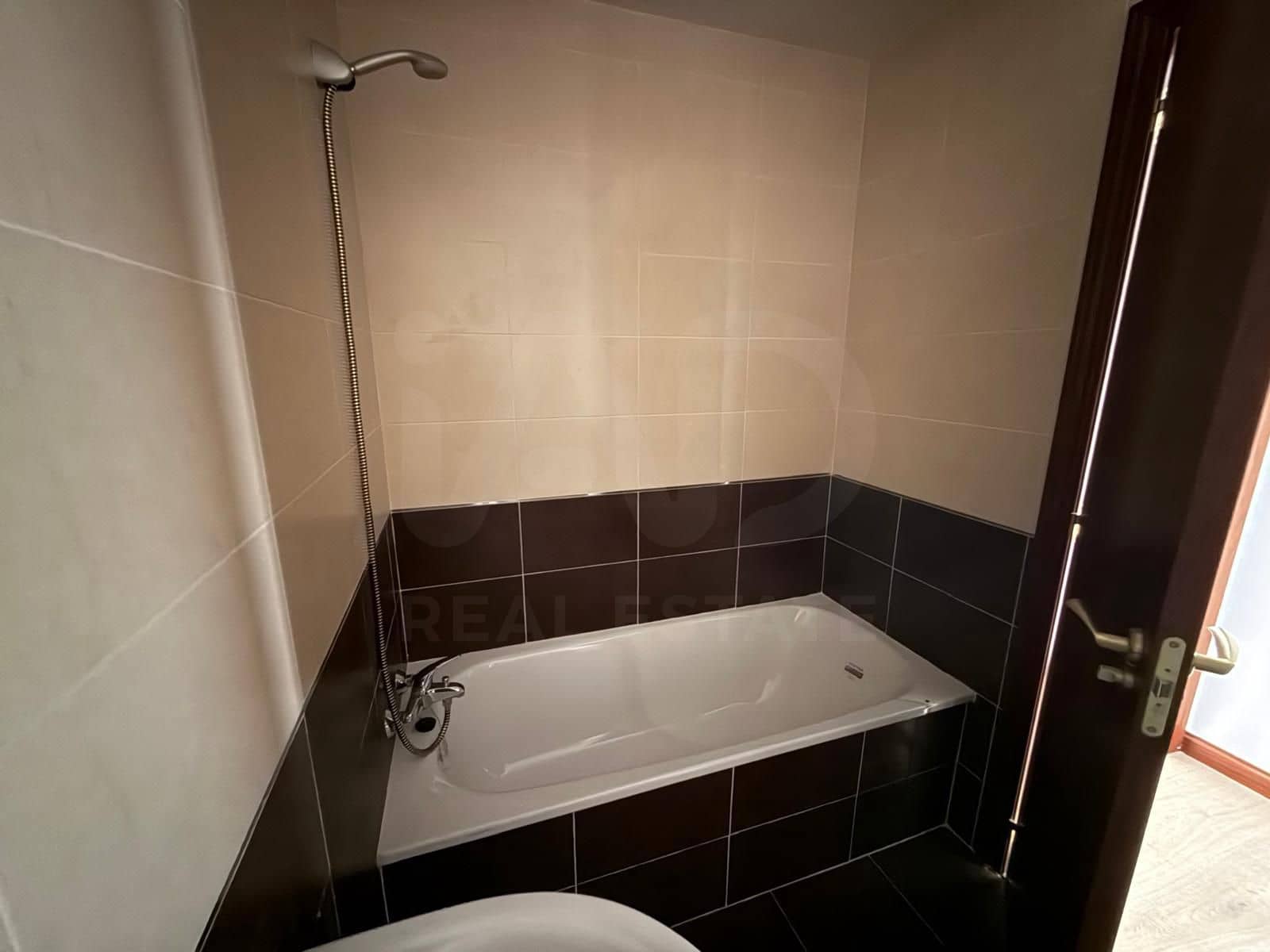 3 sypialnia Apartament na sprzedaż w Miasto Leon z garażem - 99 000 € (Ref: 9988236)