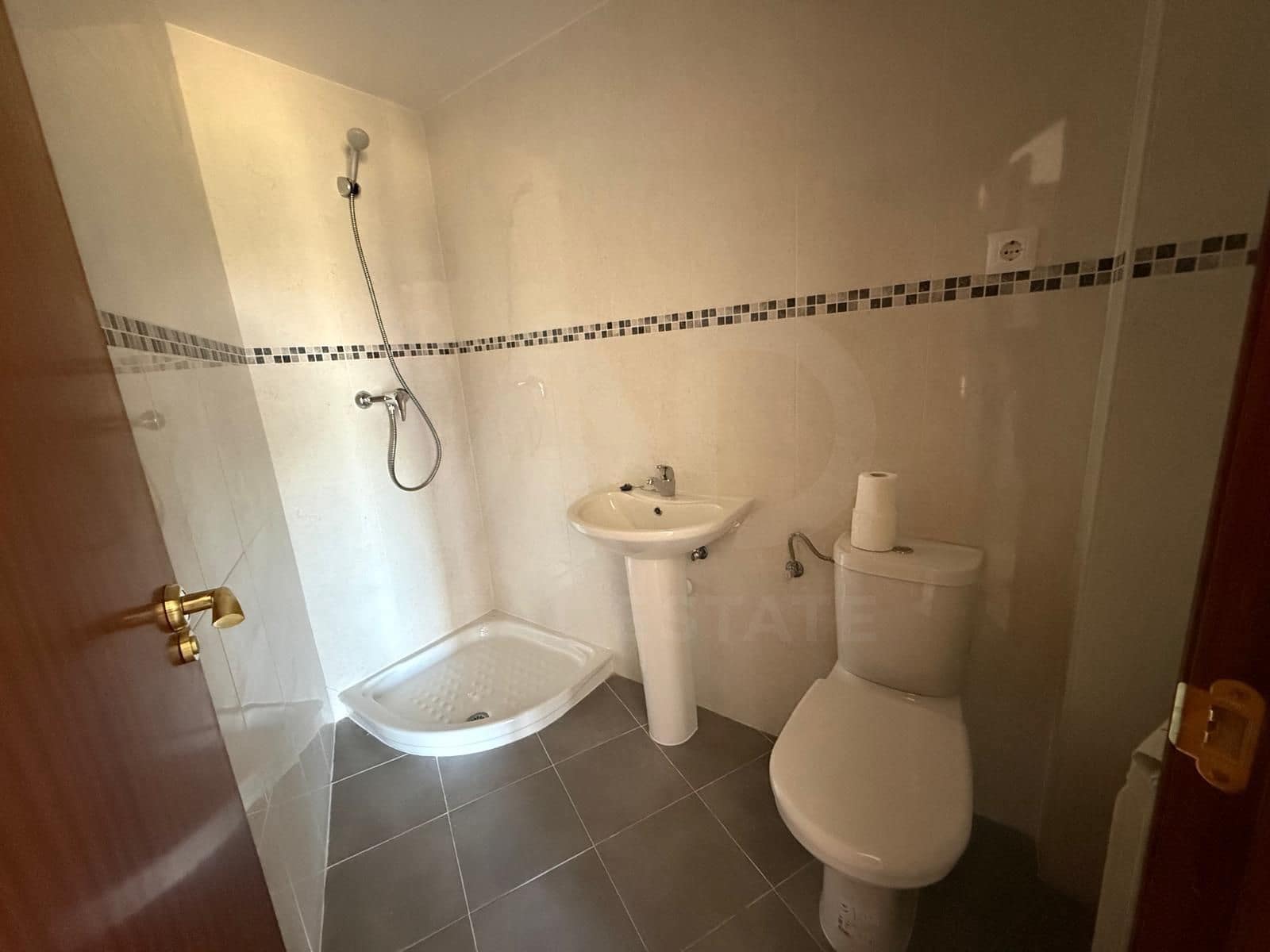 3 sypialnia Apartament na sprzedaż w Miasto Leon z garażem - 99 000 € (Ref: 9988236)