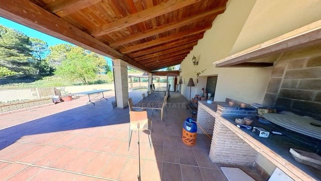7 makuuhuone Maalaistalo myytävänä paikassa Alcoy / Alcoi mukana uima-altaan 
autotalli - 687 500 € (Ref: 9988237)