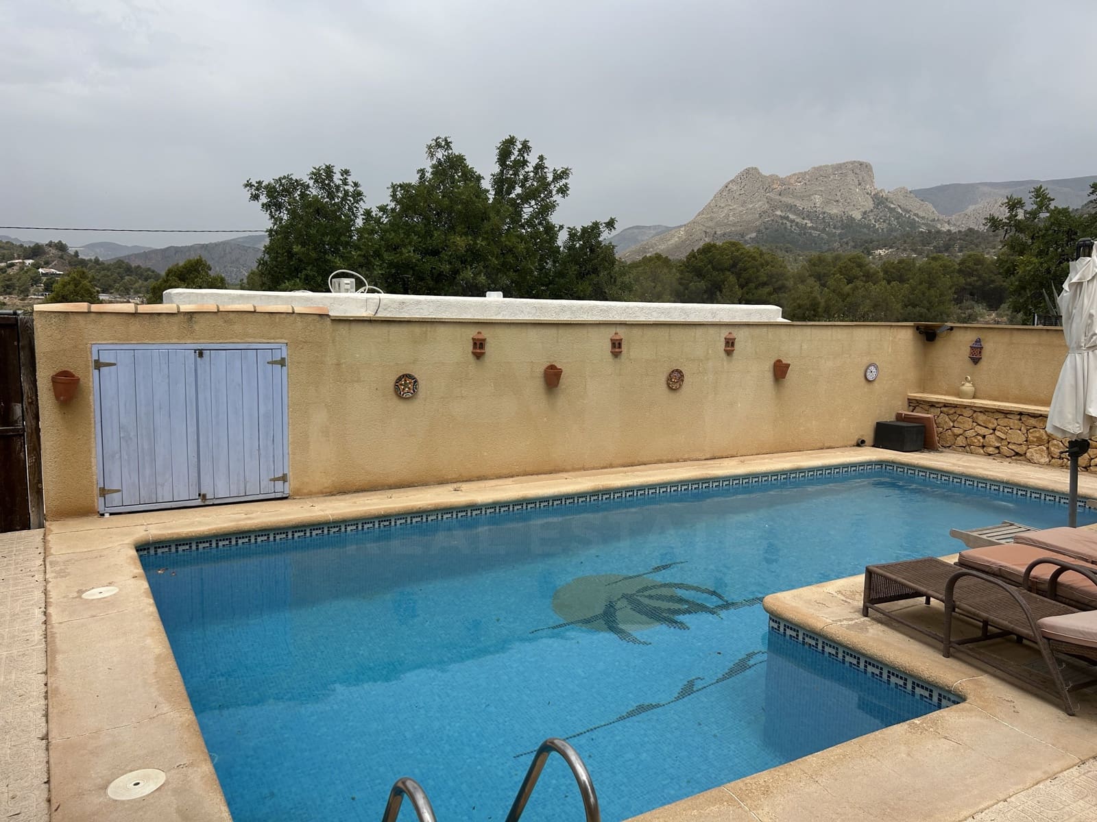 5 Zimmer Haus zu verkaufen in Alicante / Alacant Stadt mit Pool Garage - 832.000 € (Ref: 9988238)