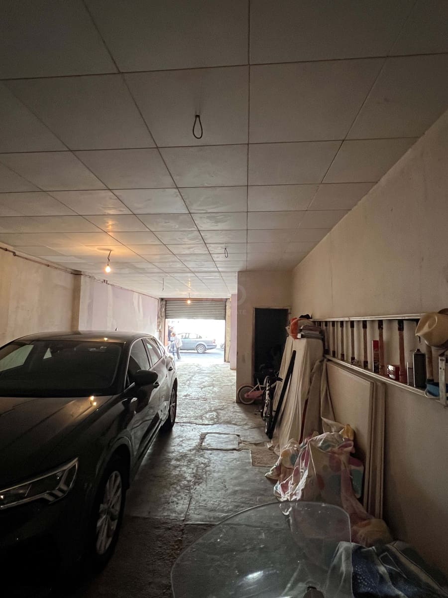 5 quarto Moradia em Banda para venda em Barcelona cidade com garagem - 497 000 € (Ref: 9988239)