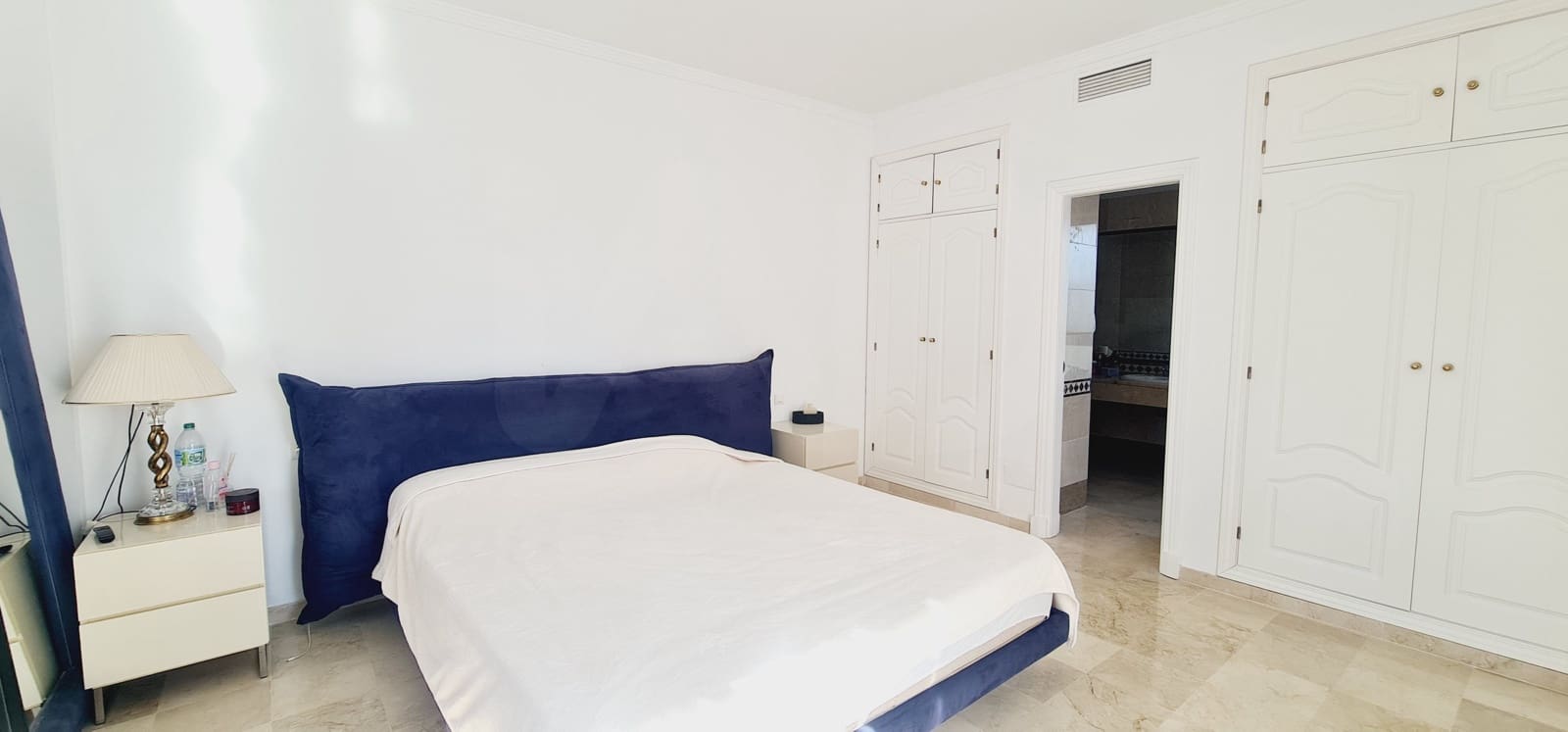 2 chambre Villa/Maison Mitoyenne à vendre à Nueva Andalucia avec garage - 699 000 € (Ref: 9988242)