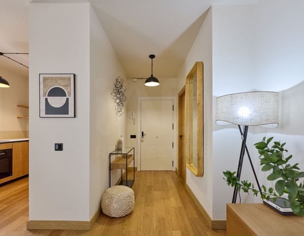 2 soverom Leilighet til salgs i Puerto Banus, Marbella med svømmebasseng garasje - € 1 100 000 (Ref: 9988243)