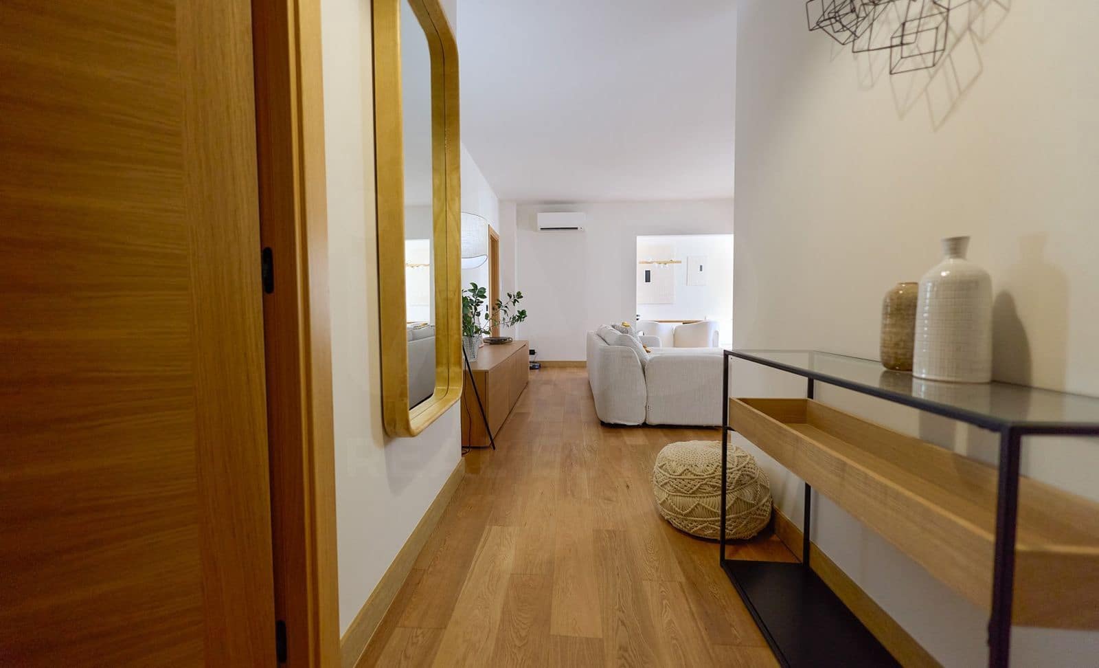 2 soverom Leilighet til salgs i Marbella med svømmebasseng garasje - € 1 100 000 (Ref: 9988243)