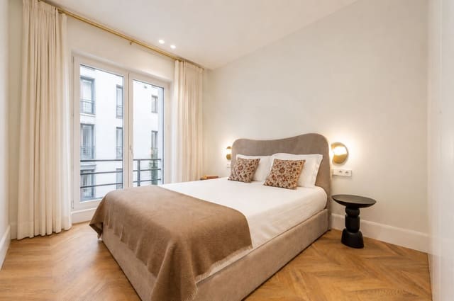2 soveværelse Lejlighed til salg i Lista, Madrid by - € 1.490.000 (Ref: 9988245)
