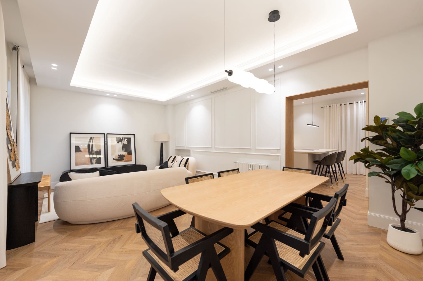 2 soveværelse Lejlighed til salg i Madrid by - € 1.490.000 (Ref: 9988245)