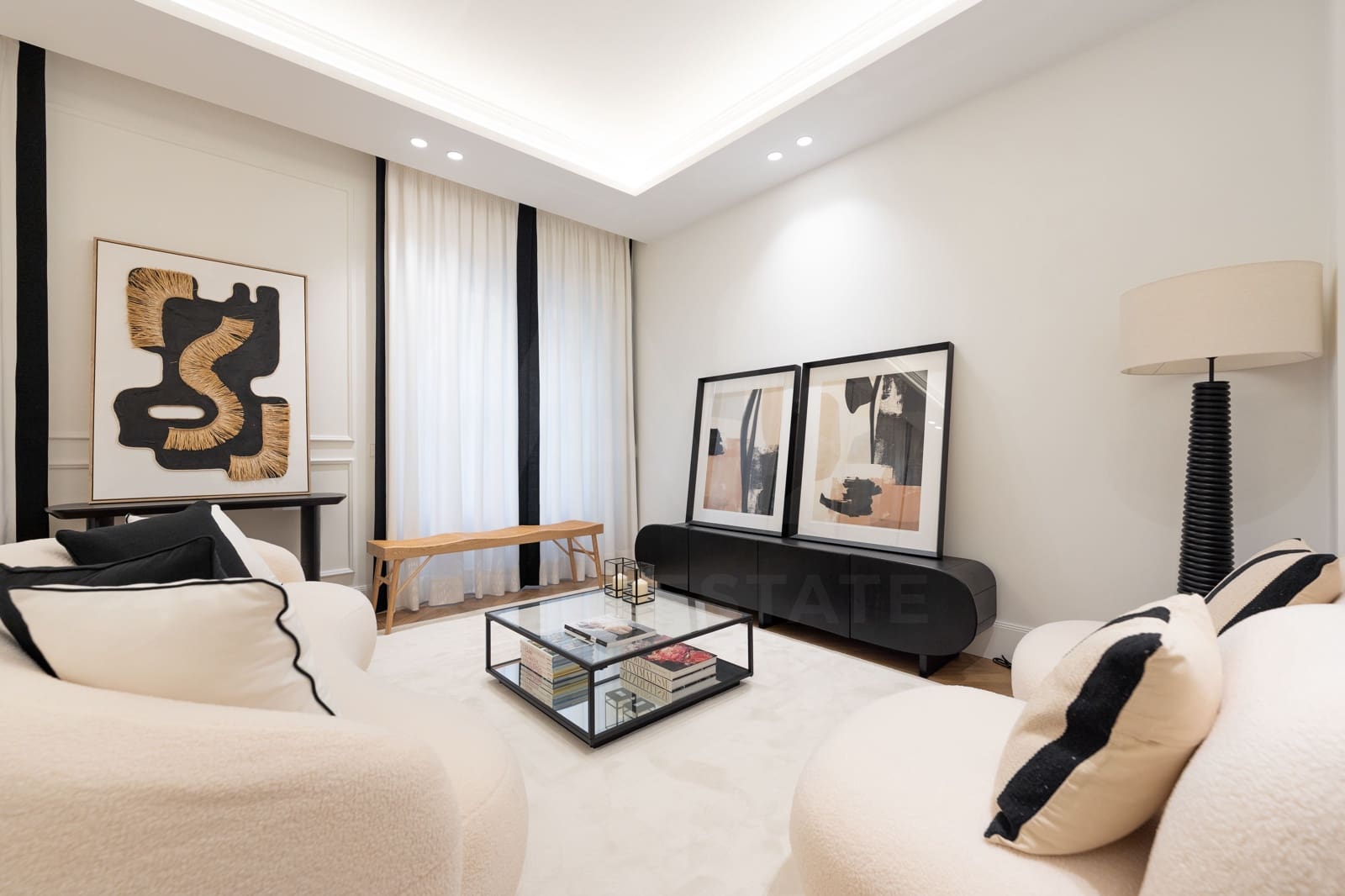 2 soveværelse Lejlighed til salg i Madrid by - € 1.490.000 (Ref: 9988245)