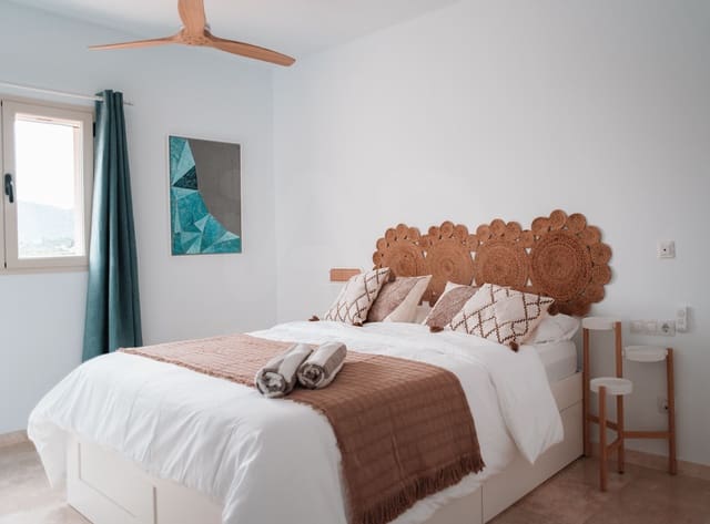 2 soverom Penthouse til salgs i Alhaurín de la Torre med svømmebasseng garasje - € 358 500 (Ref: 9988247)