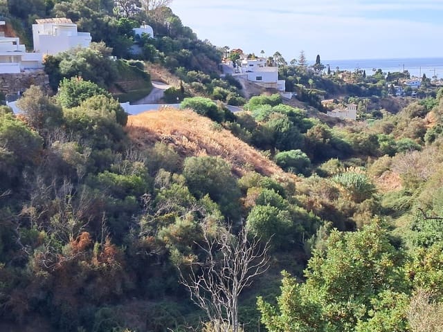Building Plot for sale in El Rosario, Marbella - € 399,000 (Ref: 9988250)