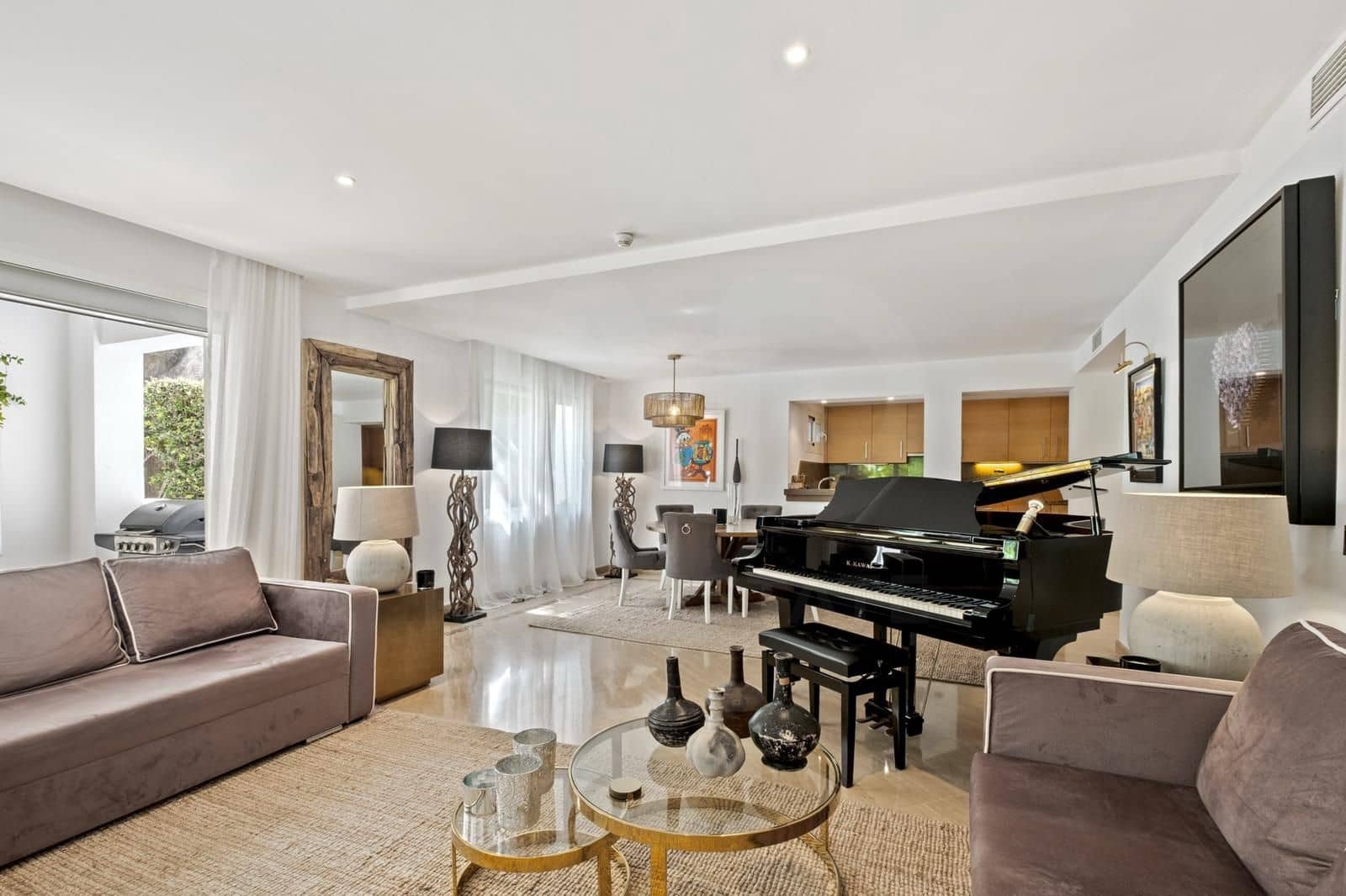 1 quarto Apartamento para venda em Marbella com piscina - 695 000 € (Ref: 9988252)