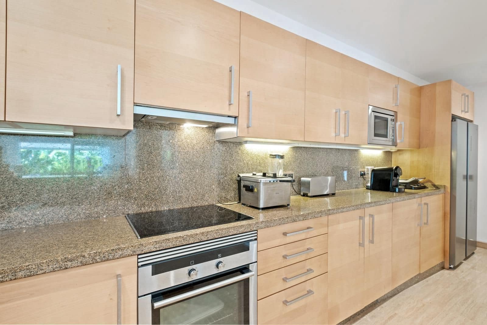 1 quarto Apartamento para venda em Marbella com piscina - 695 000 € (Ref: 9988252)