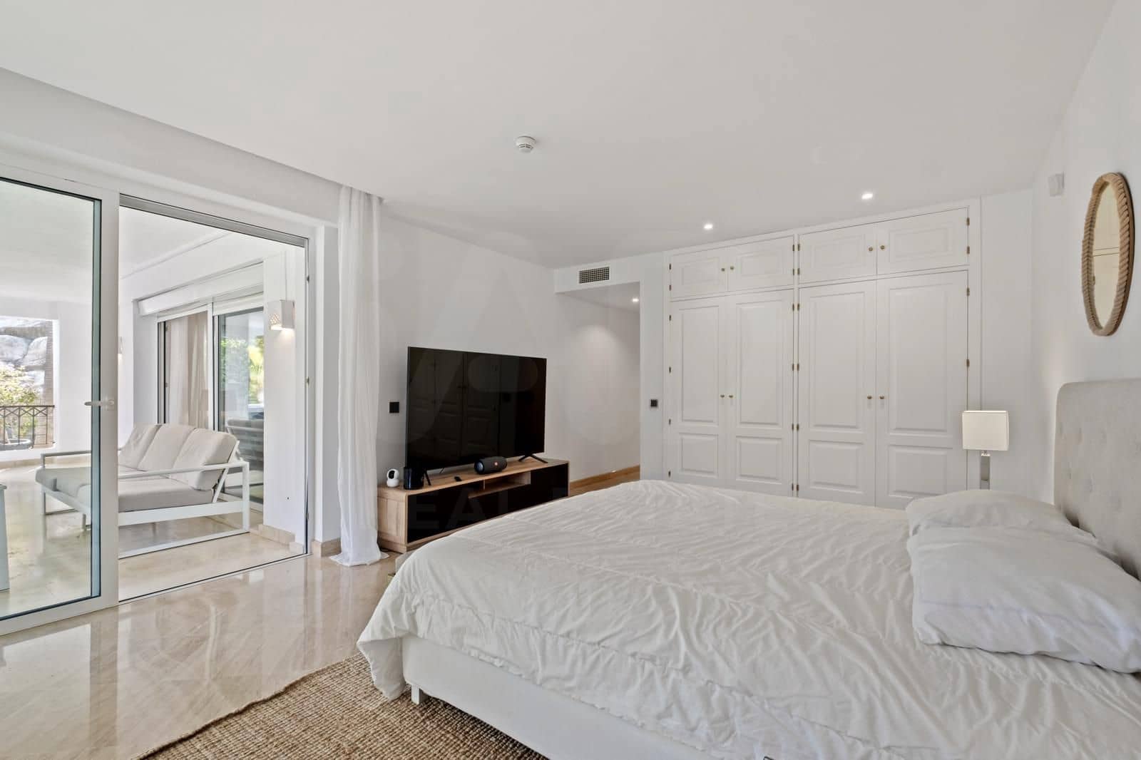 1 quarto Apartamento para venda em Marbella com piscina - 695 000 € (Ref: 9988252)
