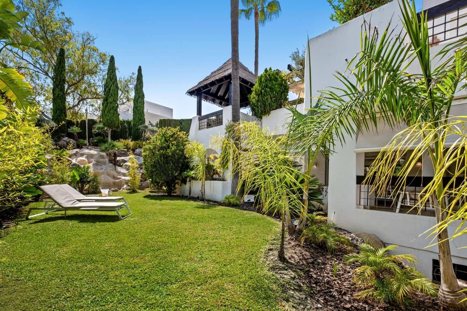 1 quarto Apartamento para venda em Marbella com piscina - 695 000 € (Ref: 9988252)