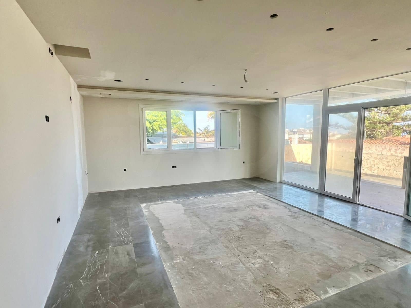 9 quarto Casa em Banda para venda em Rincon de la Victoria com piscina garagem - 893 000 € (Ref: 9988255)
