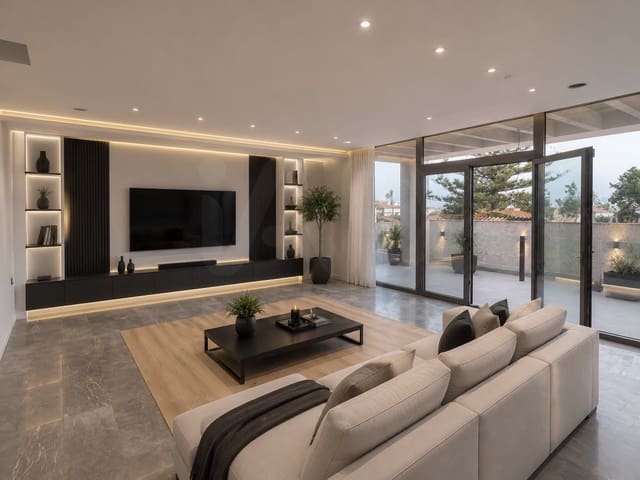 9 slaapkamer Huis te koop in Rincón de la Victoria met zwembad garage - € 893.000 (Ref: 9988255)