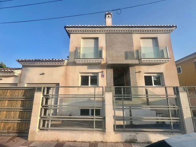 9 slaapkamer Huis te koop in Rincón de la Victoria met zwembad garage - € 893.000 (Ref: 9988255)