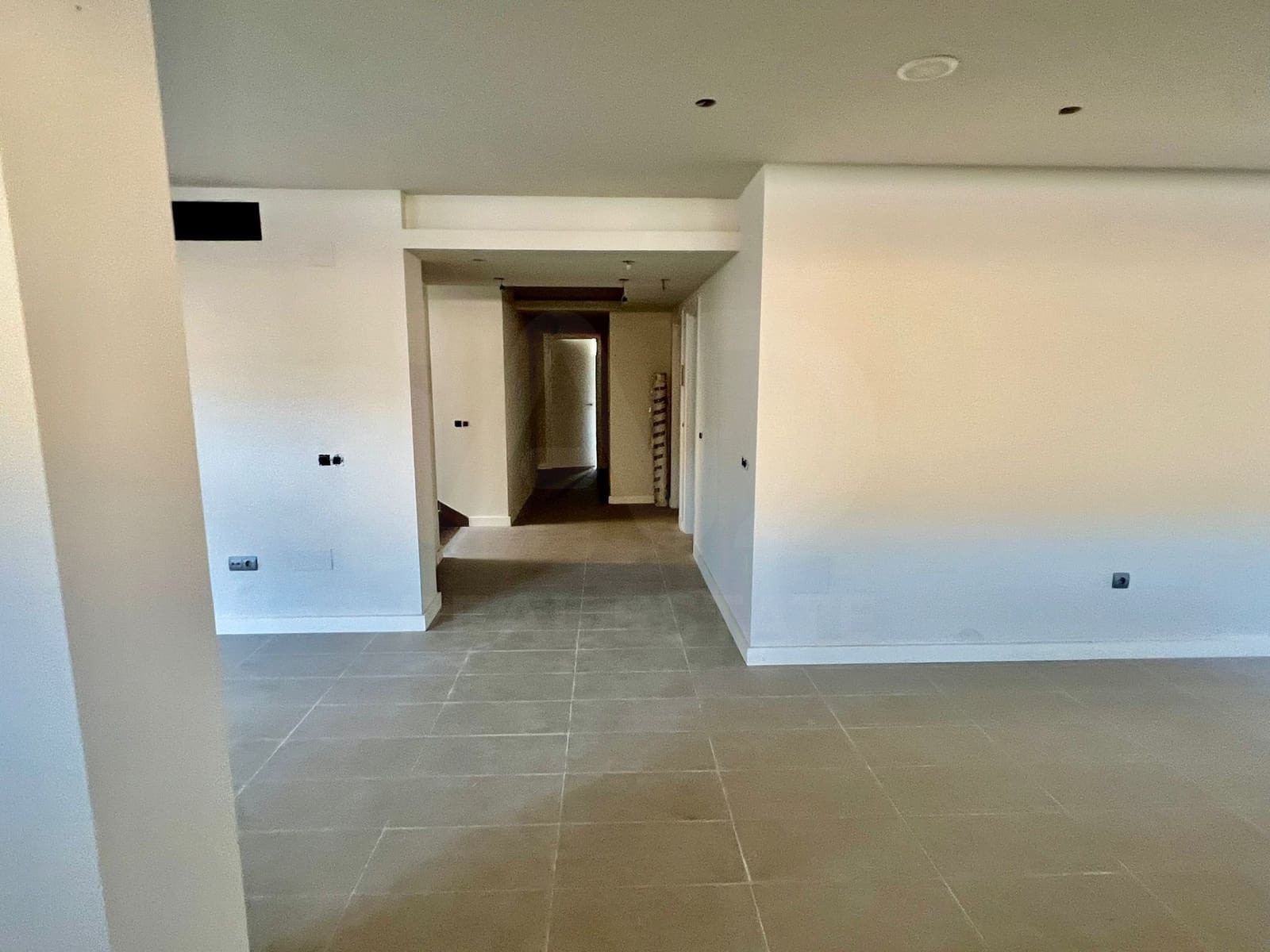 9 quarto Casa em Banda para venda em Rincon de la Victoria com piscina garagem - 893 000 € (Ref: 9988255)