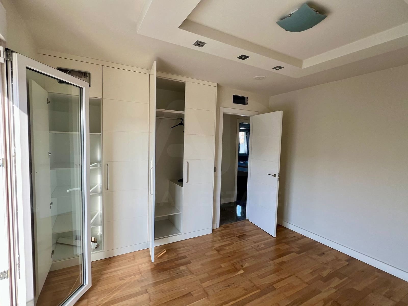9 quarto Casa em Banda para venda em Rincon de la Victoria com piscina garagem - 893 000 € (Ref: 9988255)