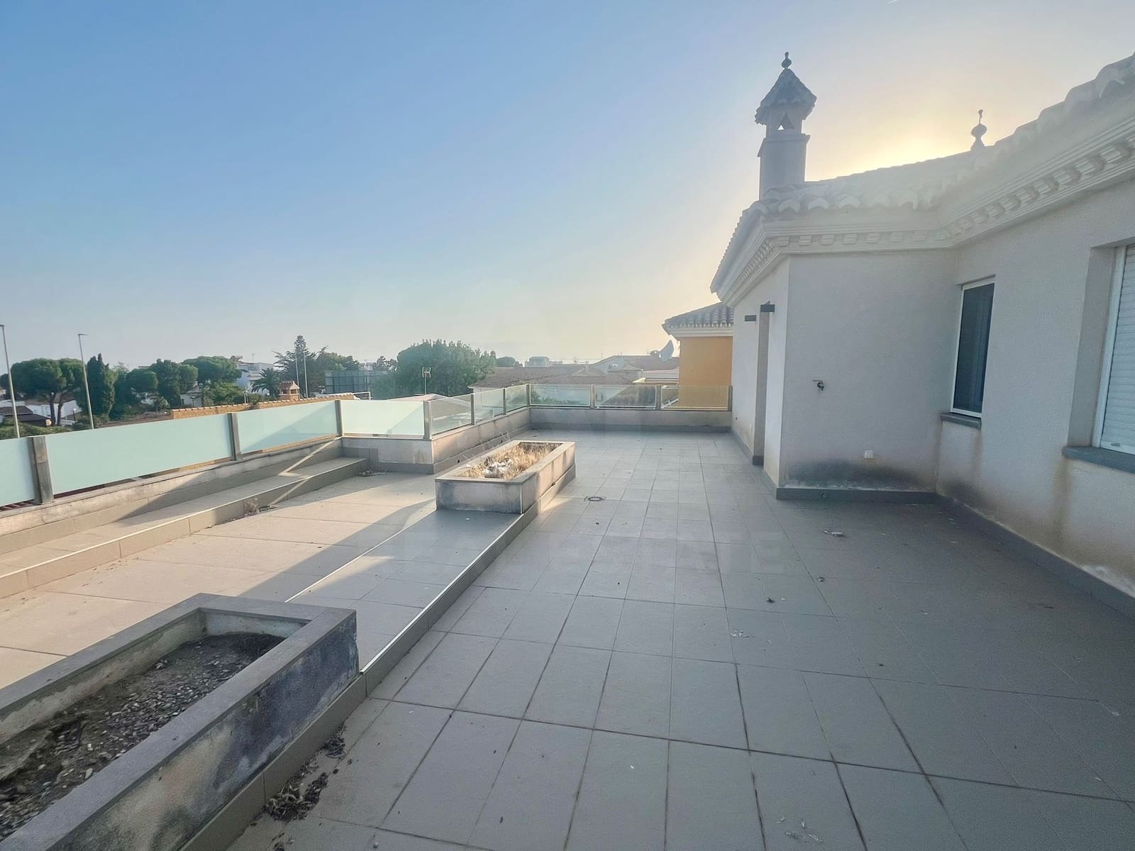 9 quarto Casa em Banda para venda em Rincon de la Victoria com piscina garagem - 893 000 € (Ref: 9988255)