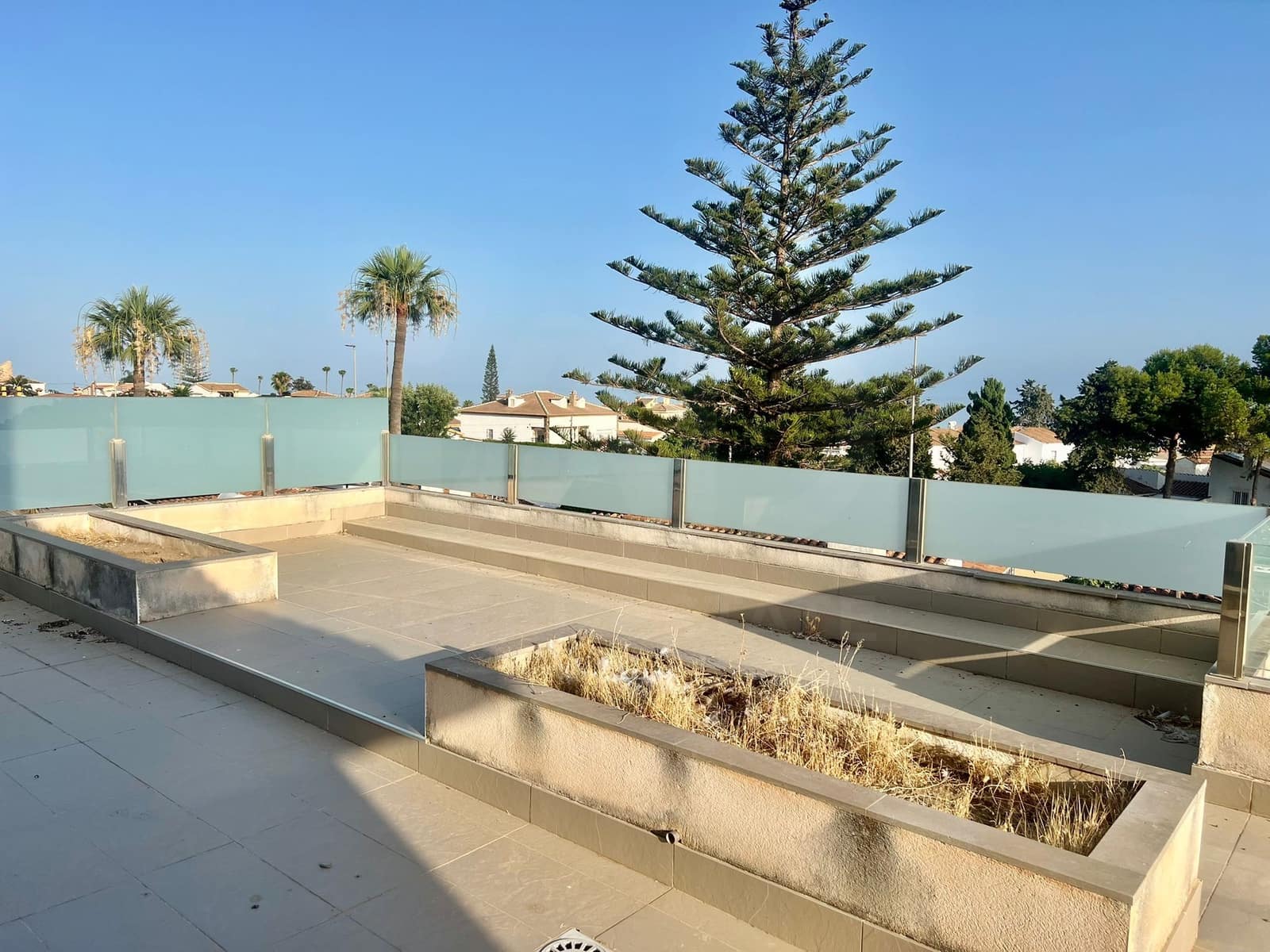 9 quarto Casa em Banda para venda em Rincon de la Victoria com piscina garagem - 893 000 € (Ref: 9988255)
