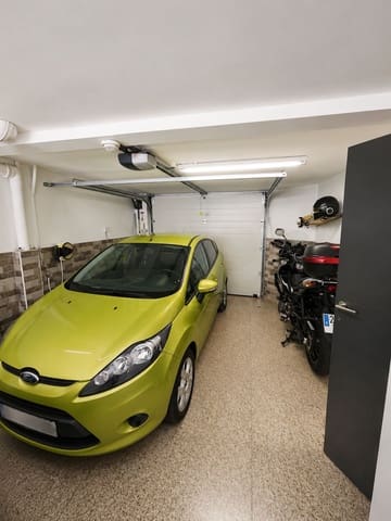 5 soverom Rekkehus til salgs i Leon by med garasje - € 259 000 (Ref: 9988257)