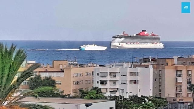 Commercial for sale in Ibiza / Eivissa town - € 3,700,000 (Ref: 9988258)