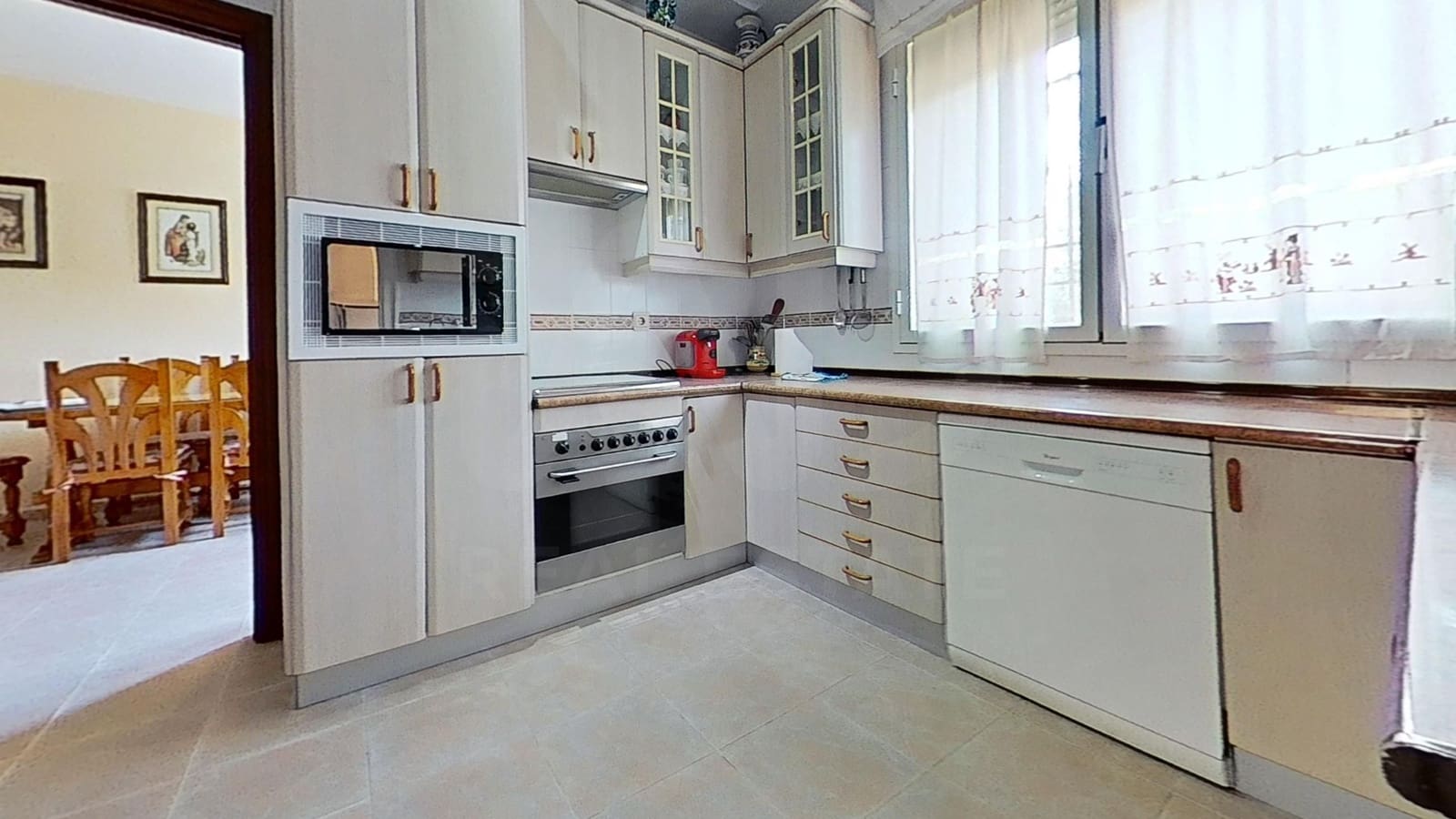 5 slaapkamer Huis te koop in Toledo stad met garage - € 296.000 (Ref: 9988265)