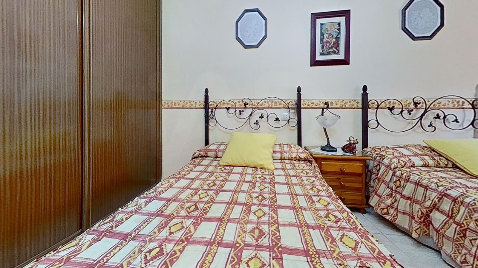 5 slaapkamer Huis te koop in Toledo stad met garage - € 296.000 (Ref: 9988265)
